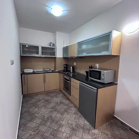 Two Bed Flat With Shared Indoor Swimming Pool Bansko